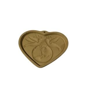Vintage Pampered Chef Peace on Earth Heart 2002 Clay Cookie Mold Baking